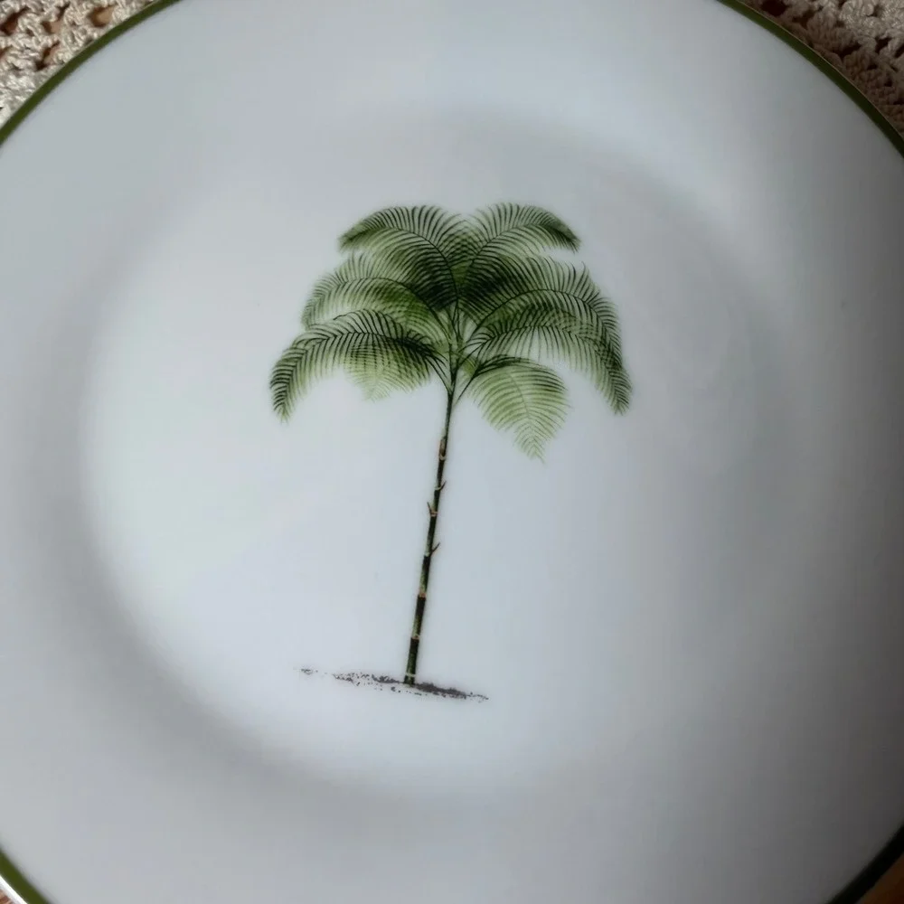 Pottery Barn Palm Tree Salad Plates Set of 4 Botanical Tropical Green White